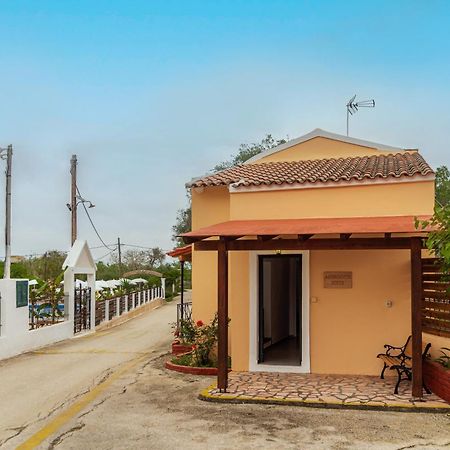 Oula Maisonettes Suites Kávosz Kültér fotó