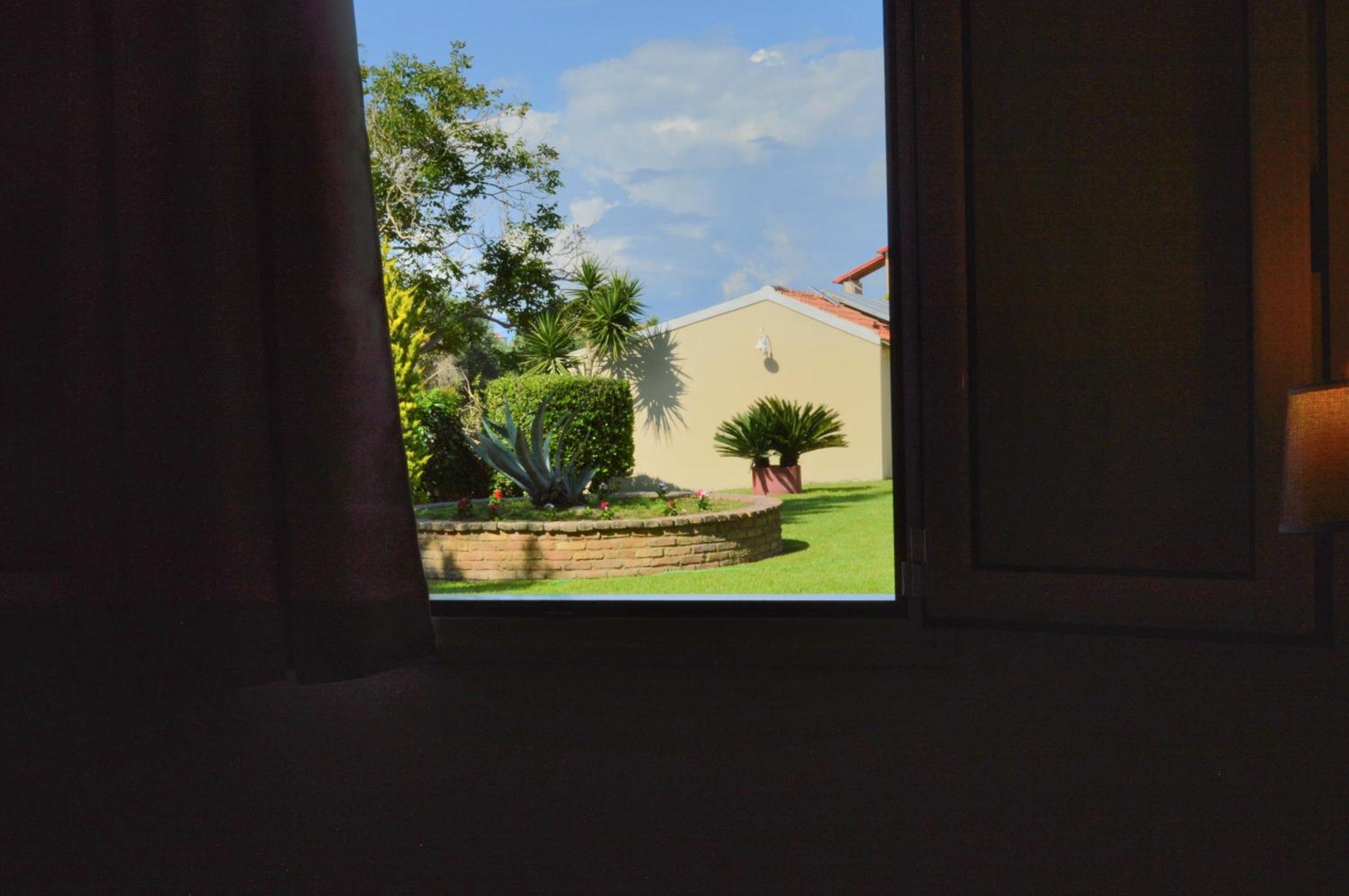 Oula Maisonettes Suites Kávosz Kültér fotó